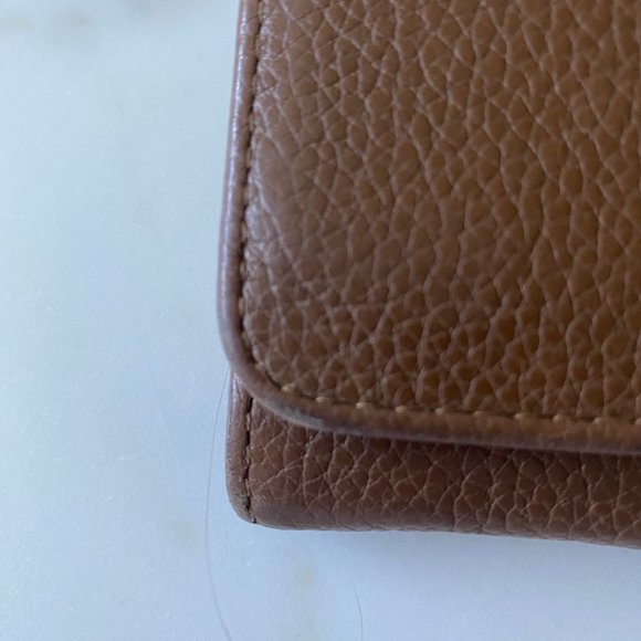 Gorgeous, authentic Prada camel leather wallet - Picture 6 of 14